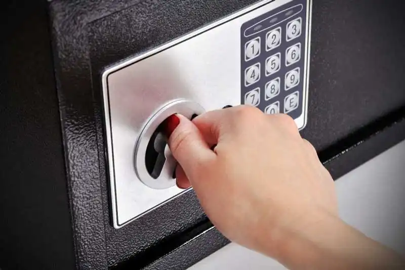 باز کردن قفل گاو صندوق بدون کلید✔️ خدمات قفل و کلیدسازی